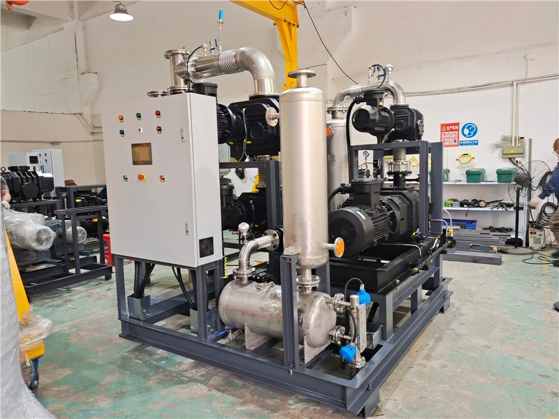 反應(yīng)釜用的羅茨三螺桿真空泵機(jī)組